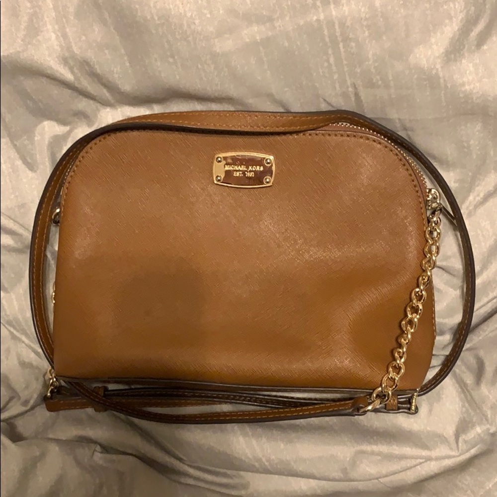 Michael Kors cross body purse
